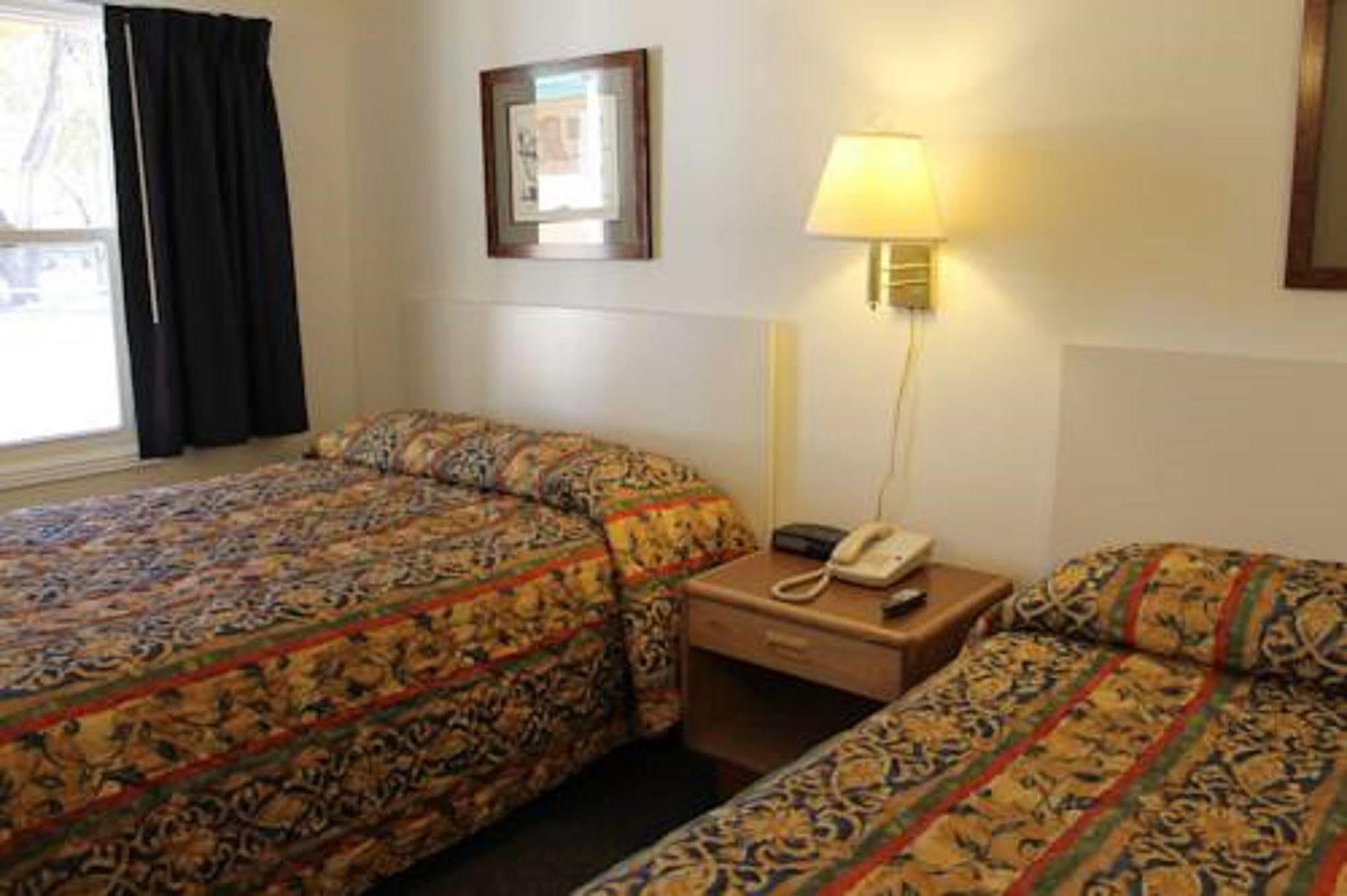 Western Star Inn Rifle Kültér fotó