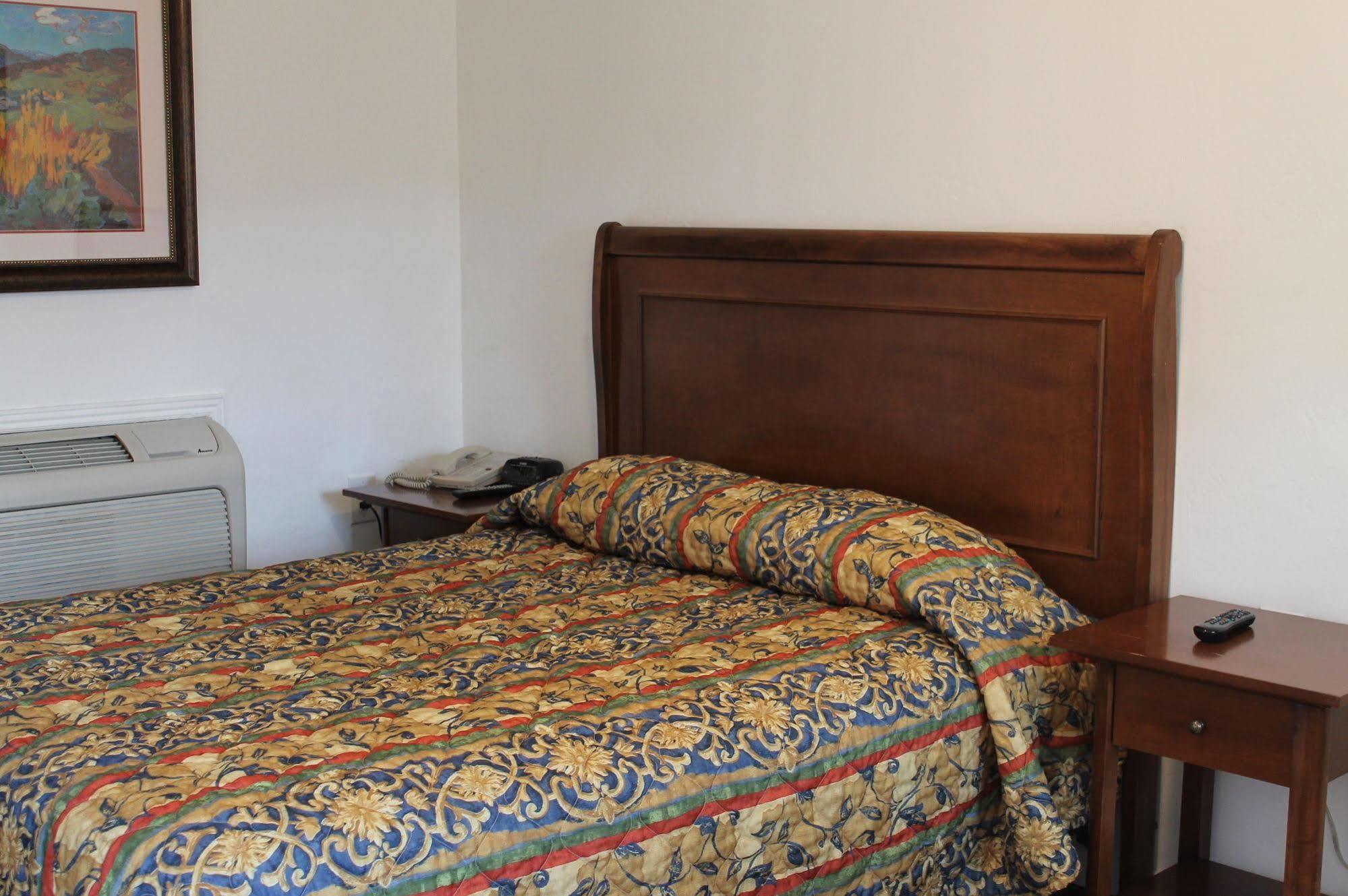 Western Star Inn Rifle Kültér fotó